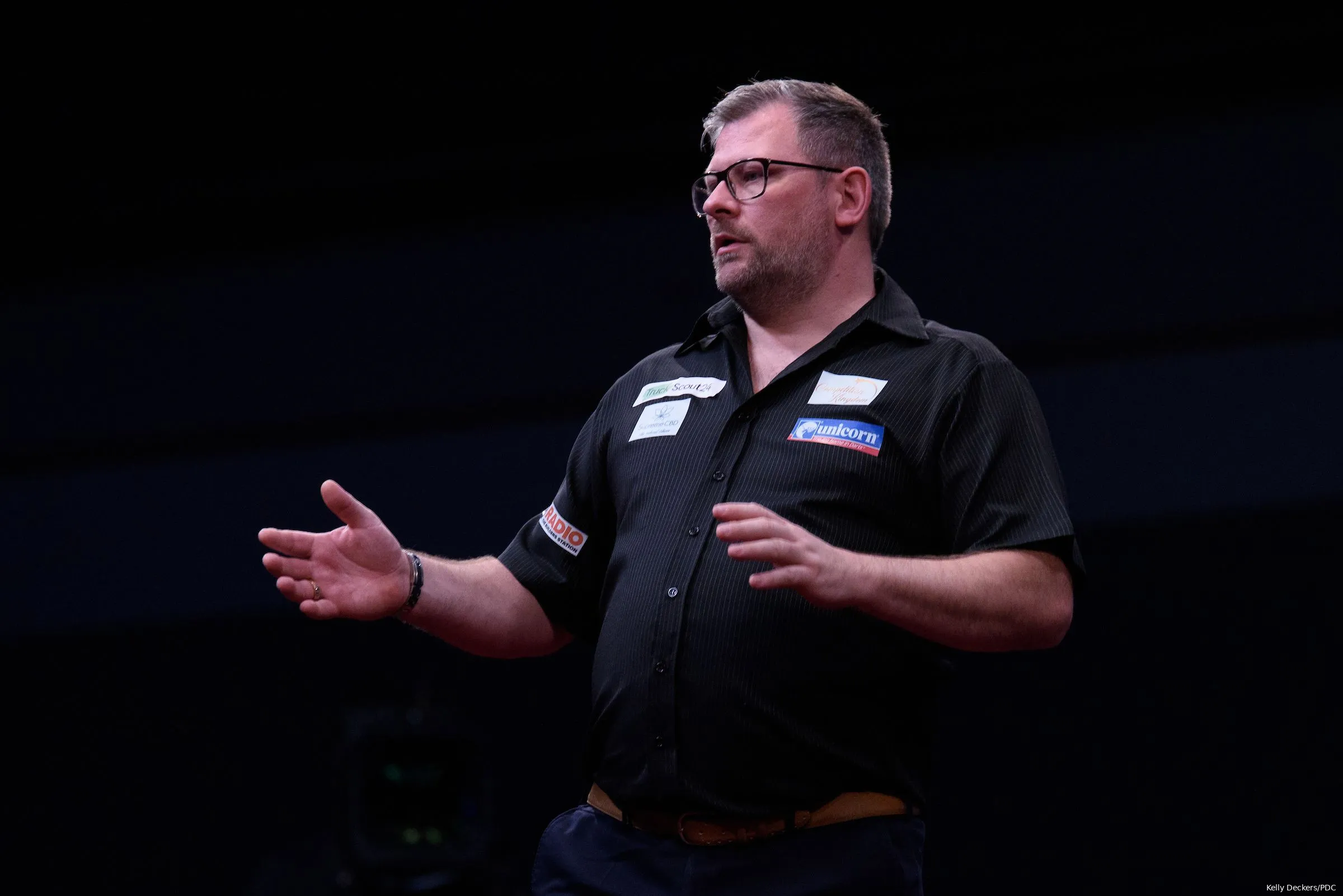 James Wade easily dumped out of 2025 PDC World Darts Championship as